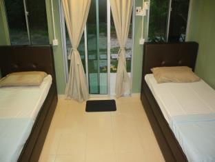 Ulu River Lodge Gopeng Exteriör bild